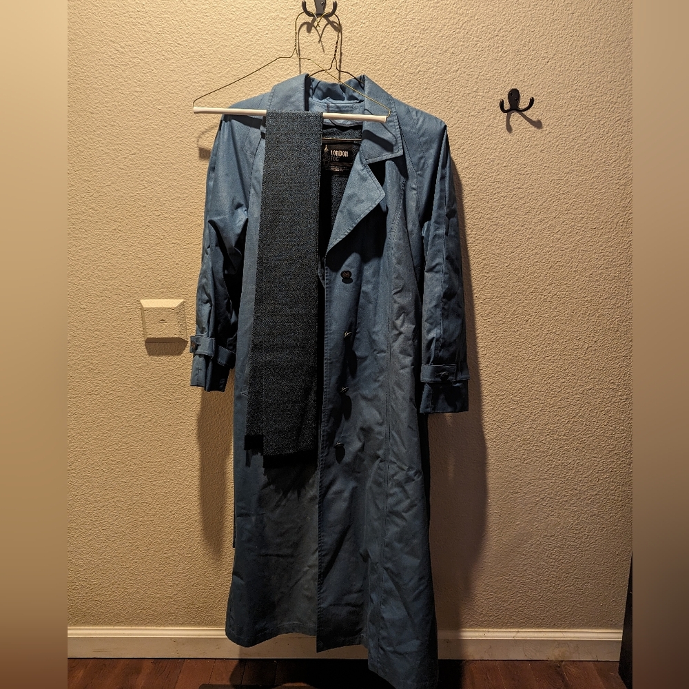 London fog trench coat w/ scarf